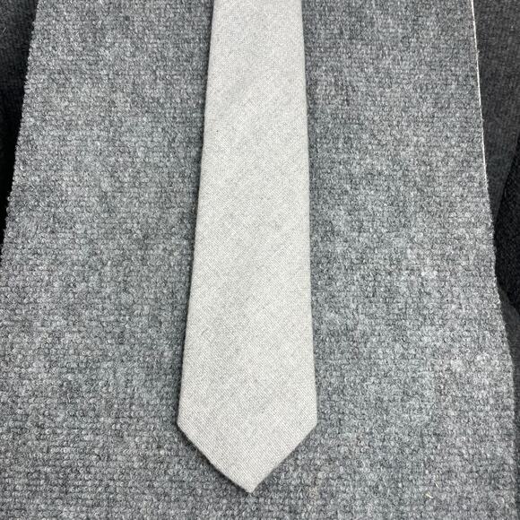 John Weitz Woven Wool Blend Tie 3" X 57" Gray Formal - Picture 1 of 8